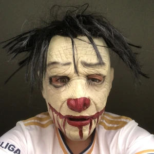 Rozh mask - En snygg och bra halloween mask som en rappare brukade använda den är latex material