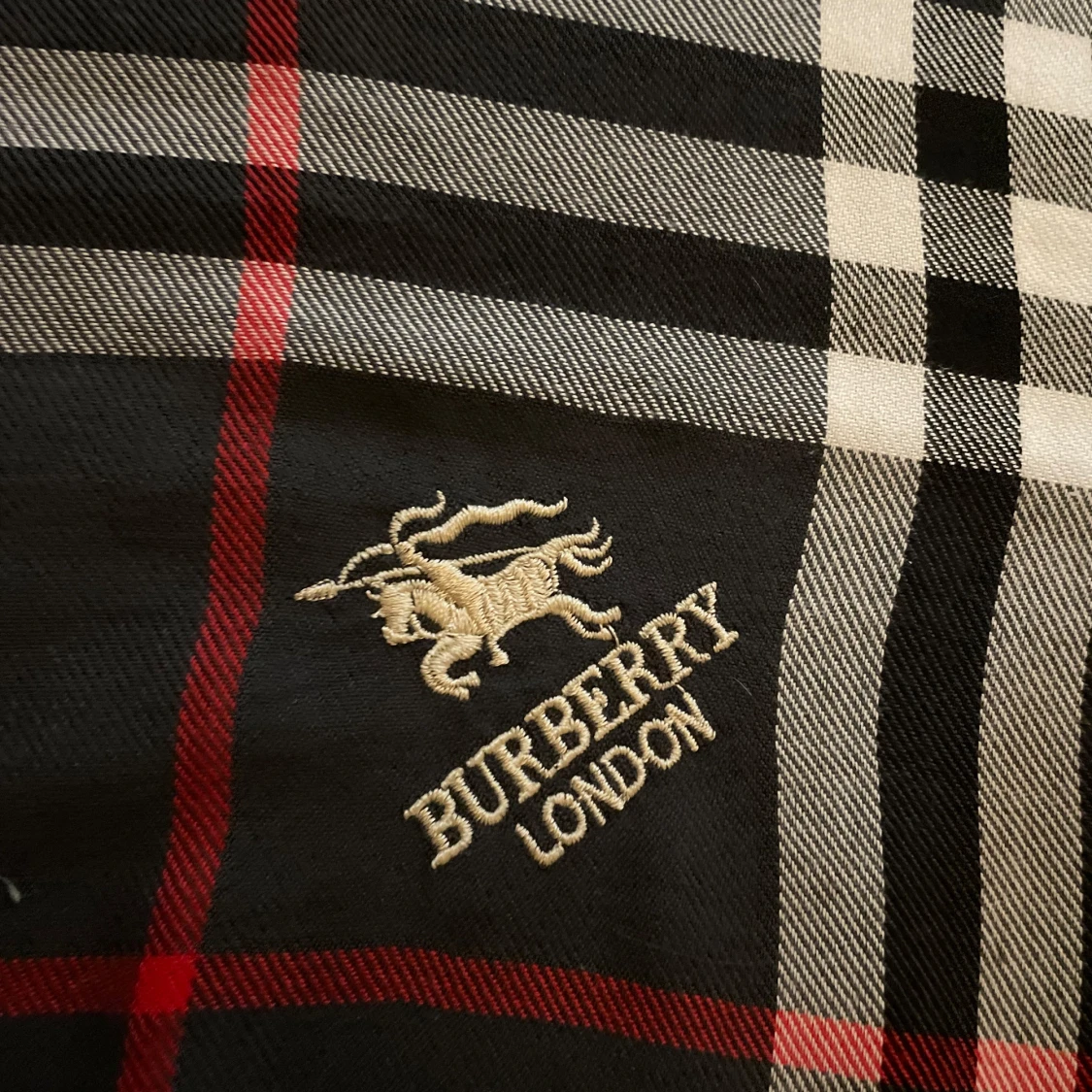 En burberry sjal/halsduk - 91