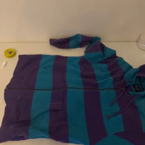 Stussy hoodie - Köpt på tradera för 1250