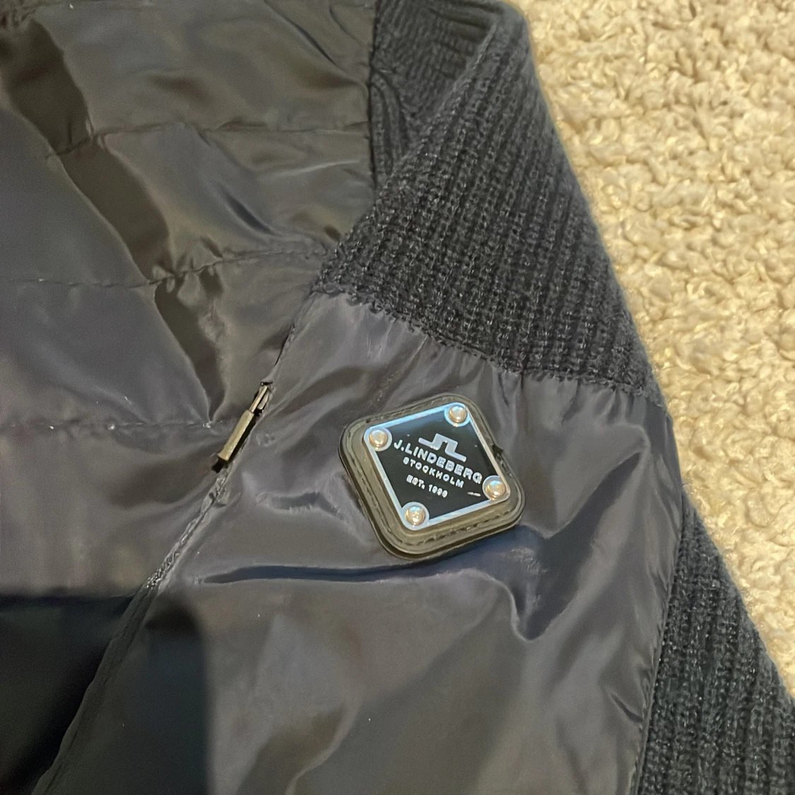J.Lindeberg Jacka  - 90