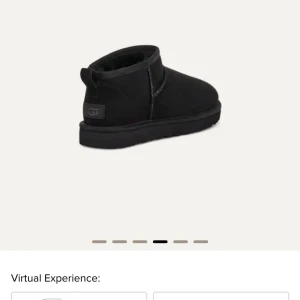 UGG - Säljer de här uggsen i bra skick. Använda ca 5 gånger. Storlek 39.