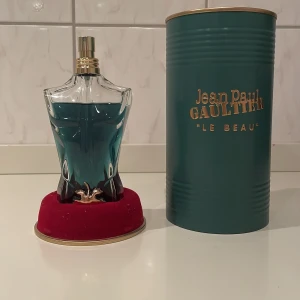 Jean paul gaultier le beau - Tja! nu är det dags att sälja en sommar parfym. Priset kan diskuteras. Jag är alltid öppen för byten. Skriv vid funderingar. 🤩