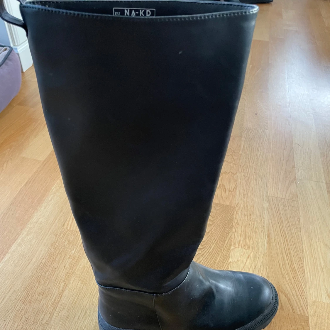 Svarta knähöga boots från NA-KD - 4