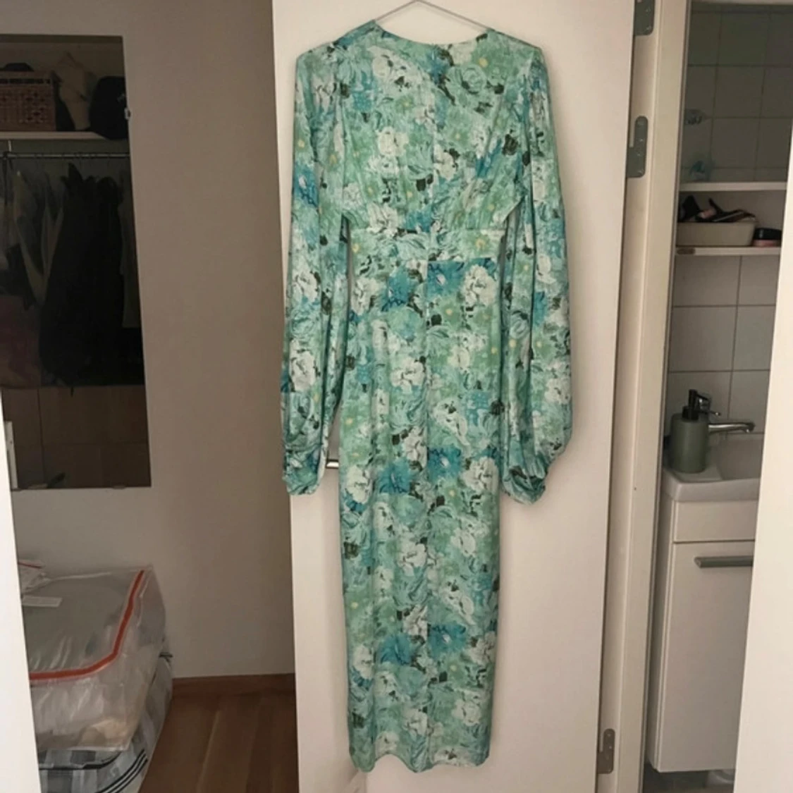 Helt ny adoore klänning - 1