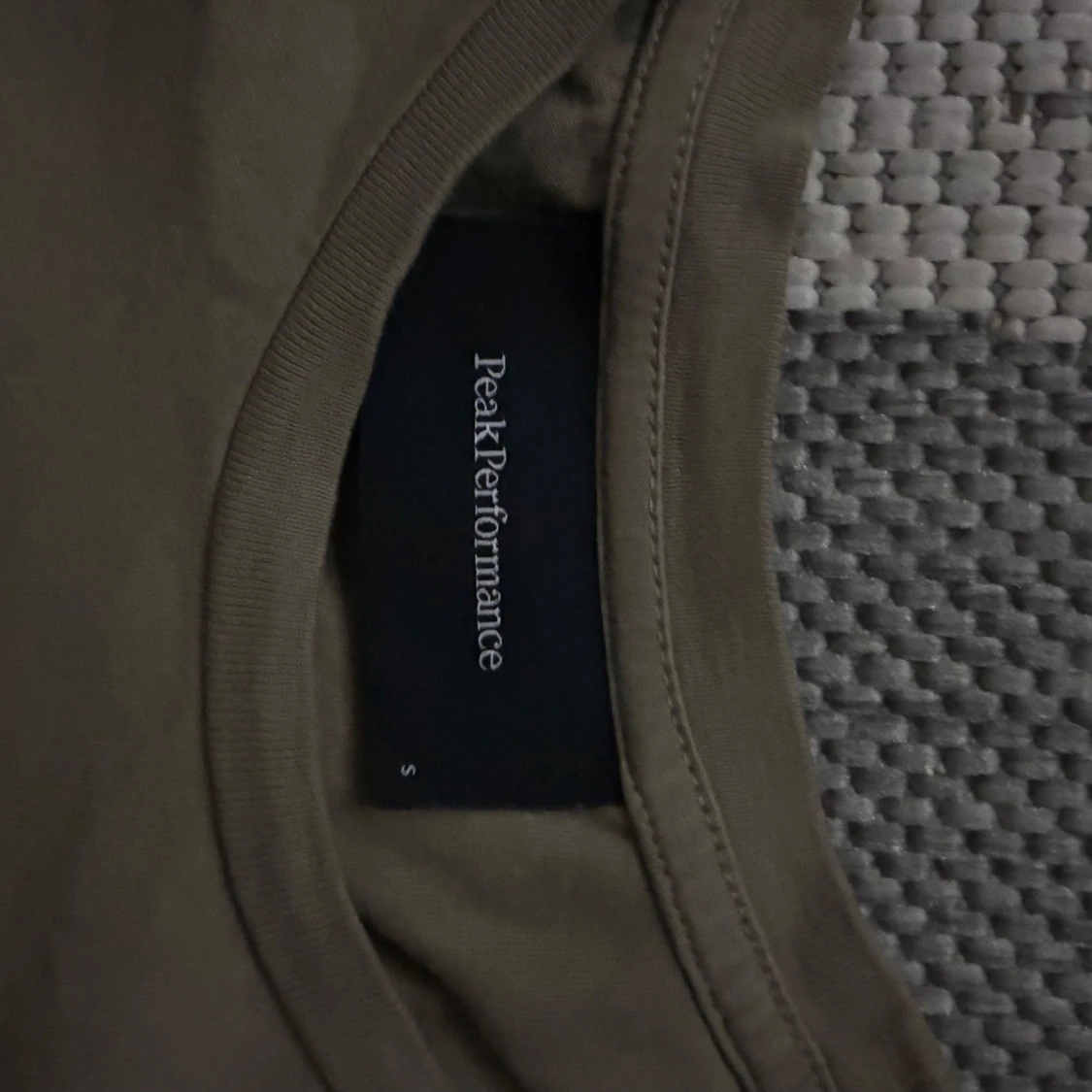 Peak performance tshirt  - 1