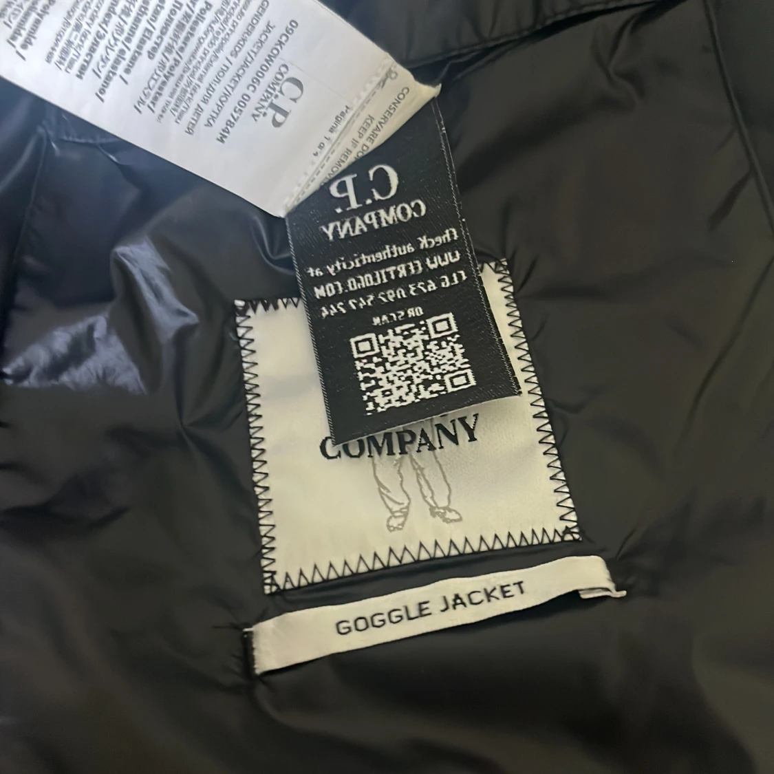 Säljer min cp Company jacka  - 93