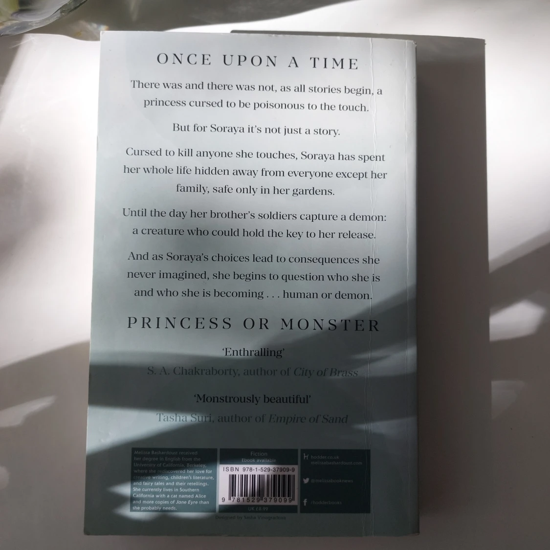 Girl Serpent Thorn av Melissa Bashardoust - 90