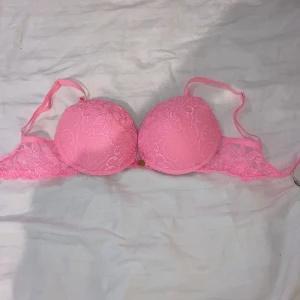 Rosa push-up bh - Rosa sexig bh med push-up