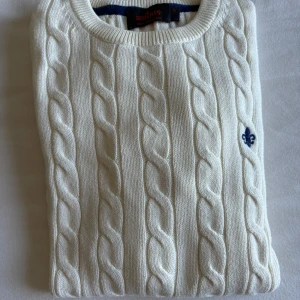 Morris tröja  - Morris tröja | skick : 9/10 | strl : S | hör av dig vid några funderingar 😁