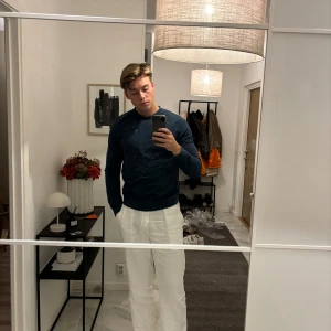 Jean Paul gualtier tröja  - Storlek M  Passar till allt! 