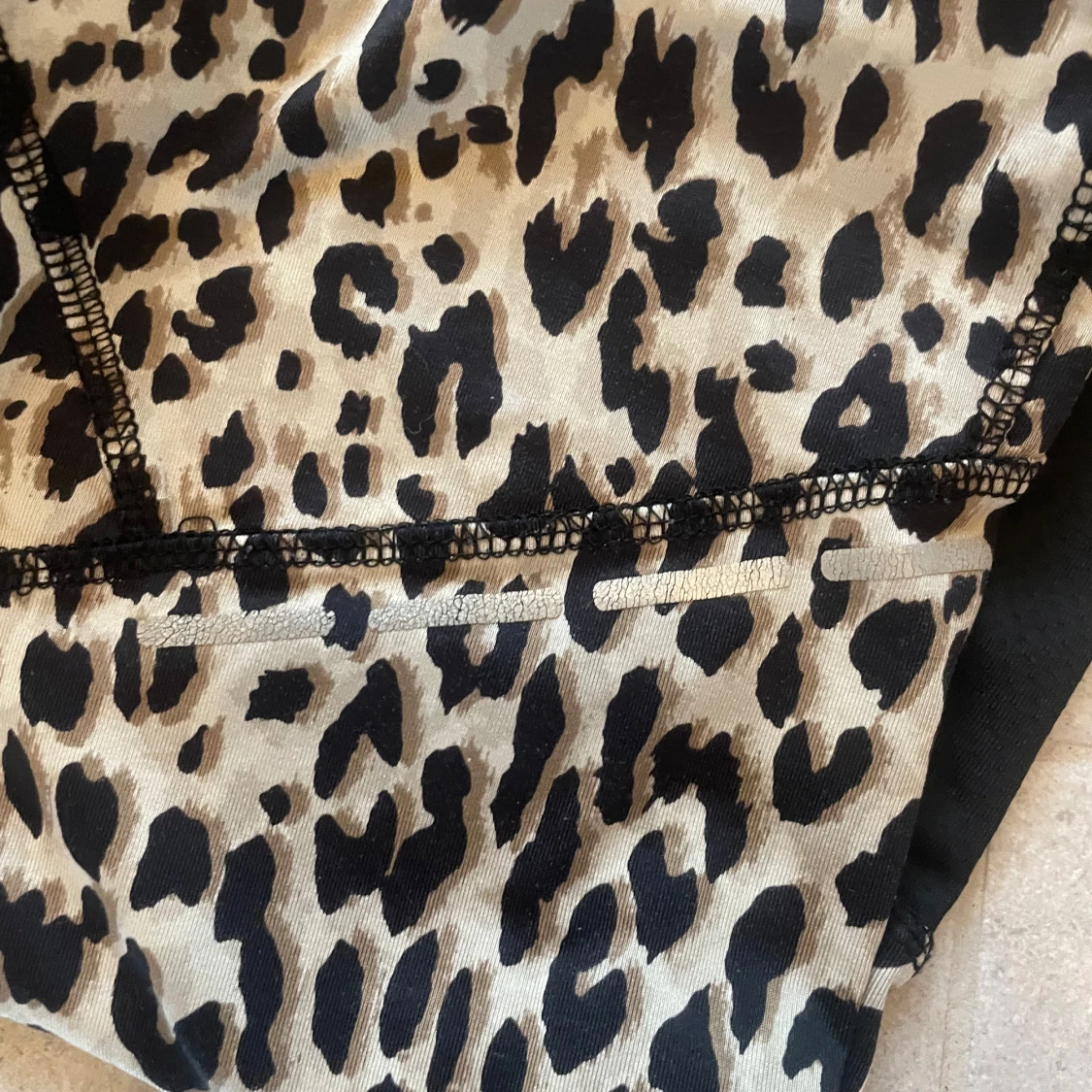 Leopardmönstrade träningstights  - 91