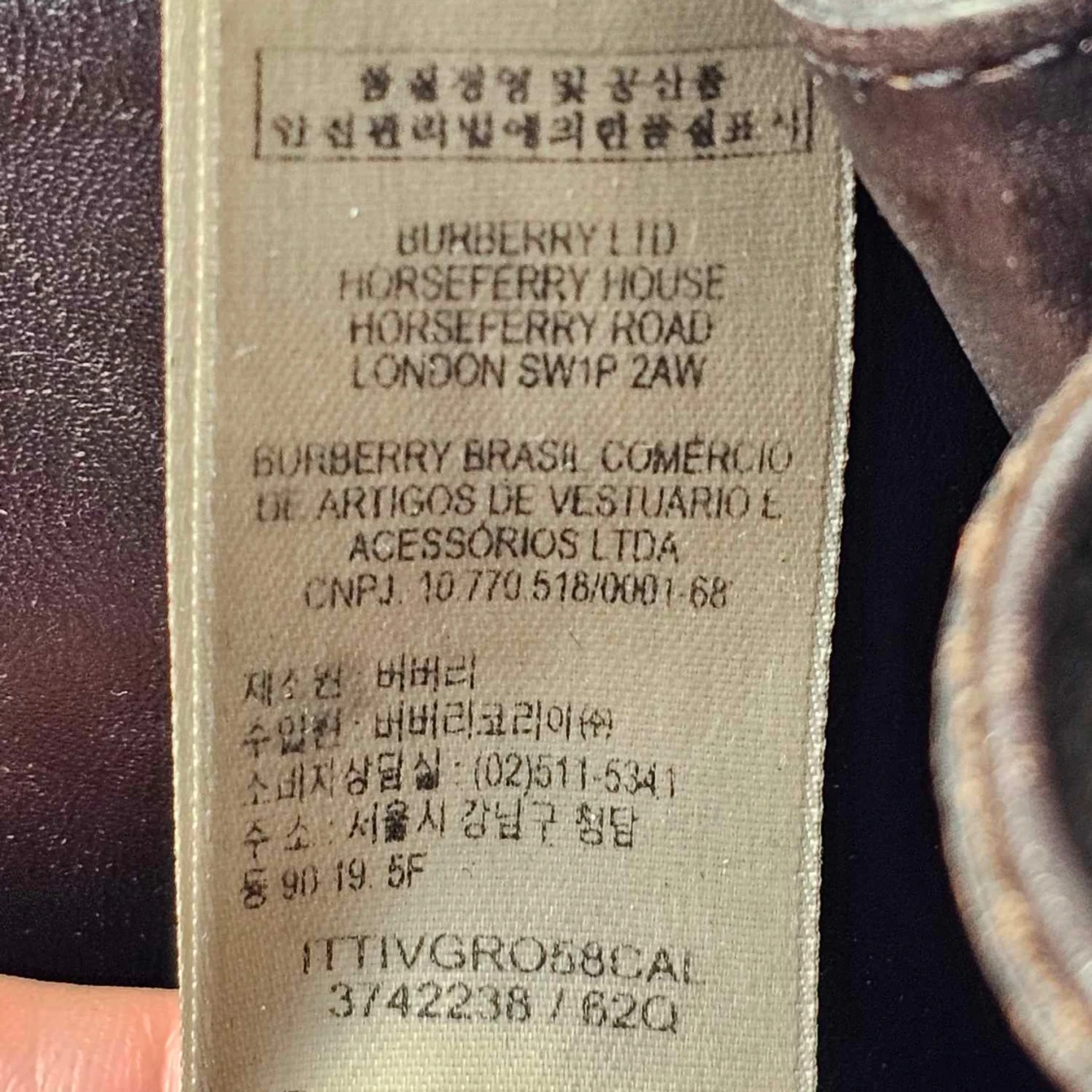 Äkta burberry handväska - 93