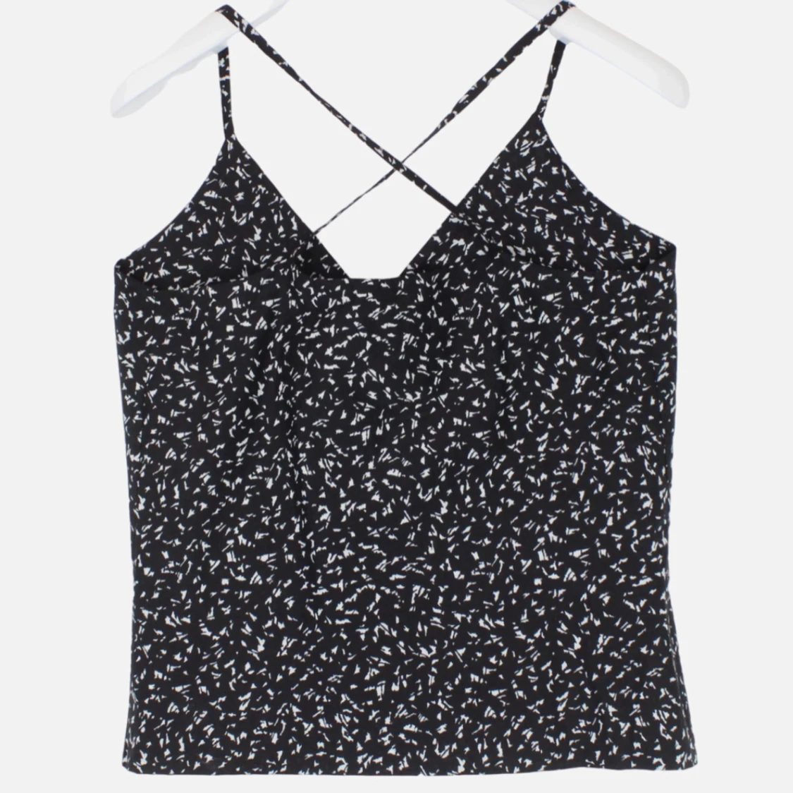 Svart och vit mönstrad linnetopp från Gant