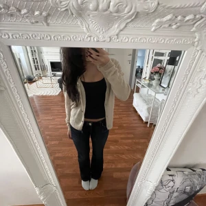 Kofta från zara  - En kofta från zara. I mycket bra skick. 