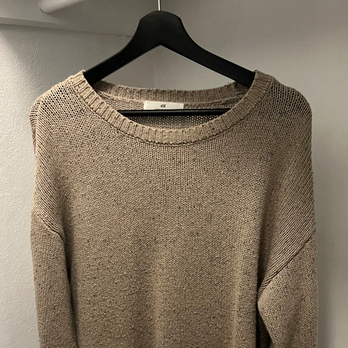 Beige stickad tröja - 91