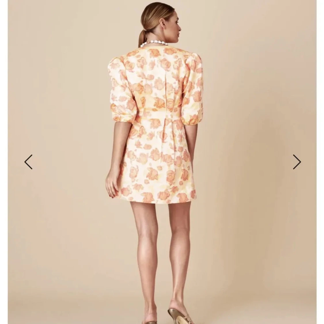 Blommig klänning från Adoore XS - 90