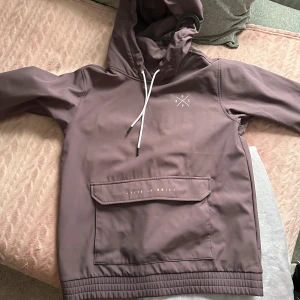 Dope jacka  med ficka - dope jacka med stor ficka, sparsamt andvänd