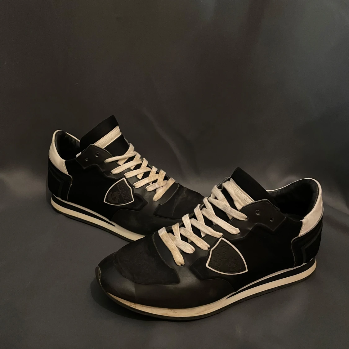 PHILIPPE MODEL  - 90