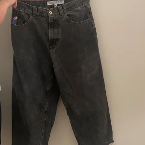 Polar big boys - Dom har ganska mycket defekter så derför billigt pris. Syns inte så mycket när de sitter på! DOM ÄR AVKLIPPTA 