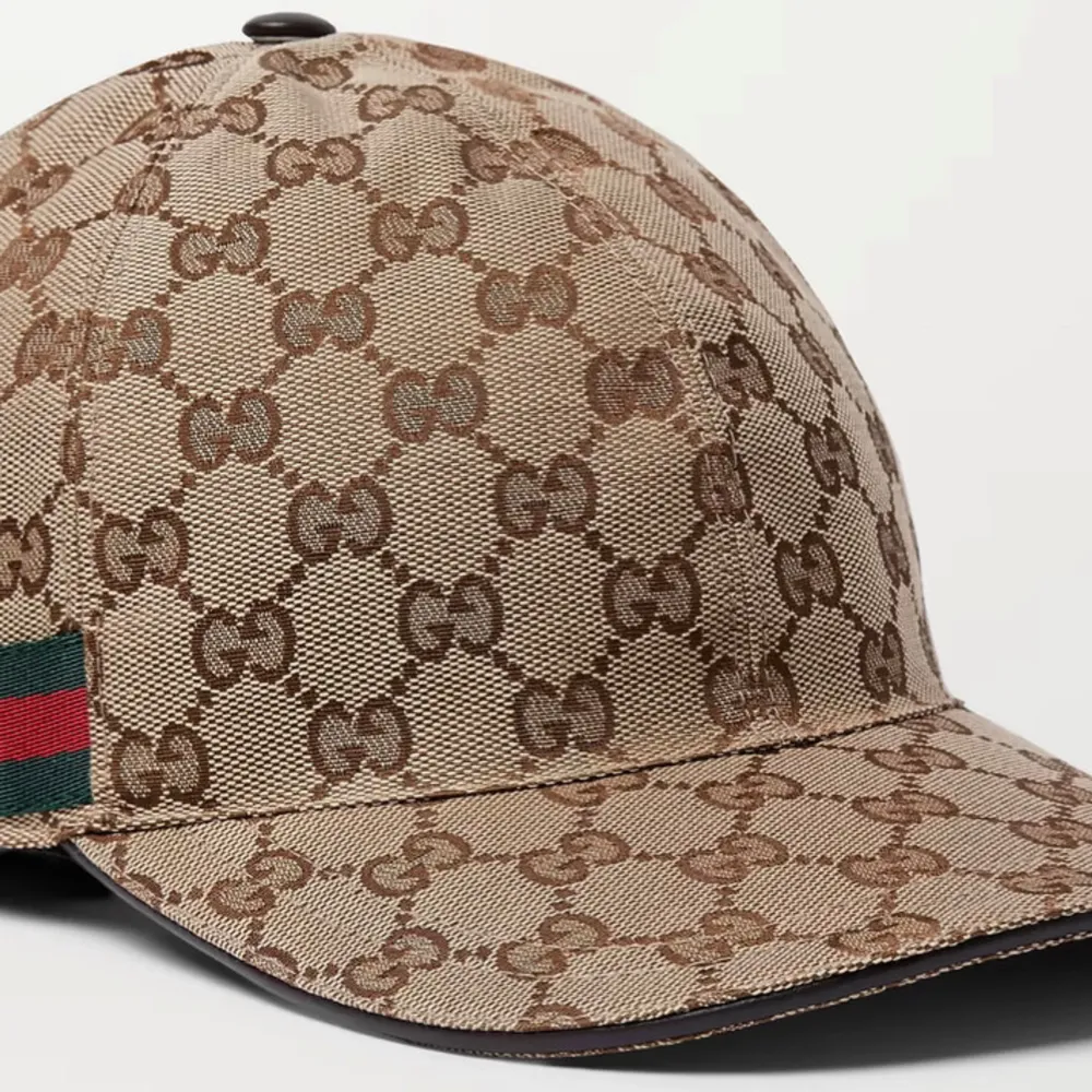 Söker den Gucci kepsen i storlek S. Äkta!. Accessoarer.