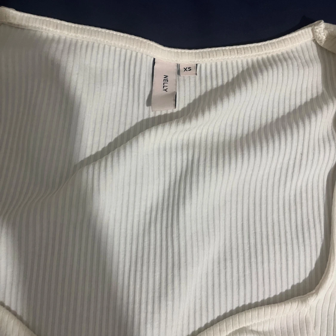 Vit ribbad topp från Nelly - 3