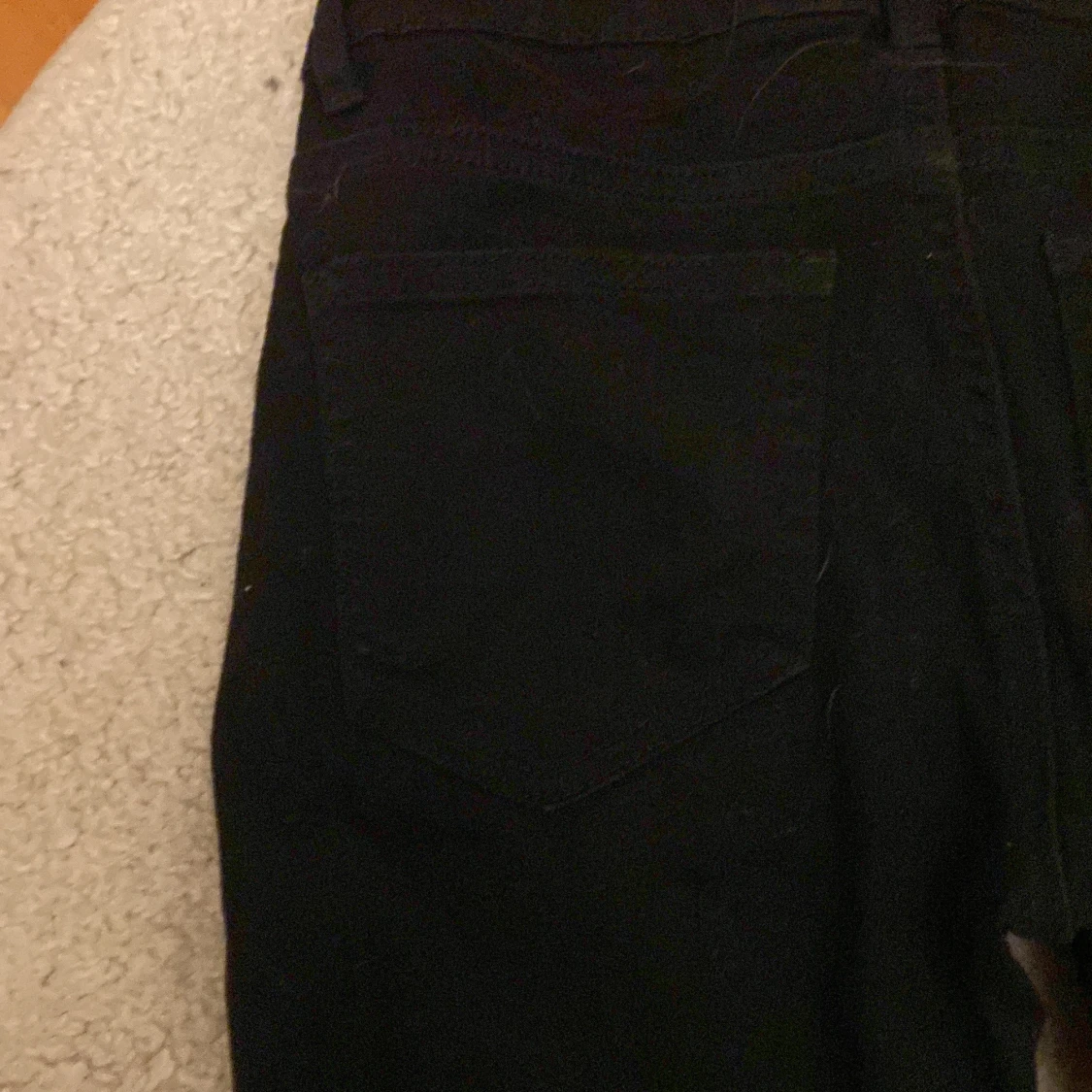 Svarta bootcut jeans från Lindex - 90