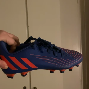 predator league skor storlek 39 - använt fåtal gånger