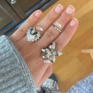 Ringar  - Frakt 22kr 