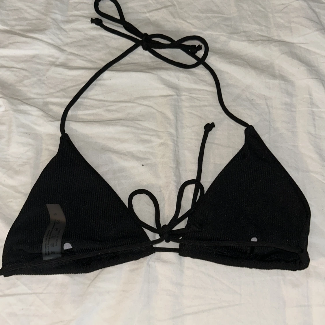 Svart bikiniöverdel - 1