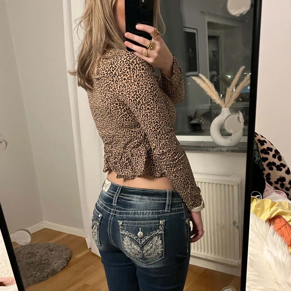 Leopard topp med knytdetalj - 1