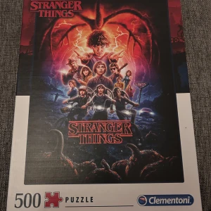 Stranger Things Pussel - Stranger Things pussel 500 bitar 