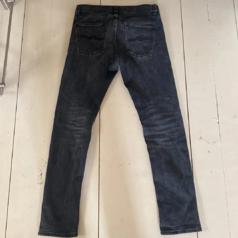 Säljer nudie Lean Dean för att jag har tröttnat på färgen. Helt perfekt inga defekter över huvudtaget. Hör av er om frågor. Pris ej hugget i sten👍. Farkut & Housut.