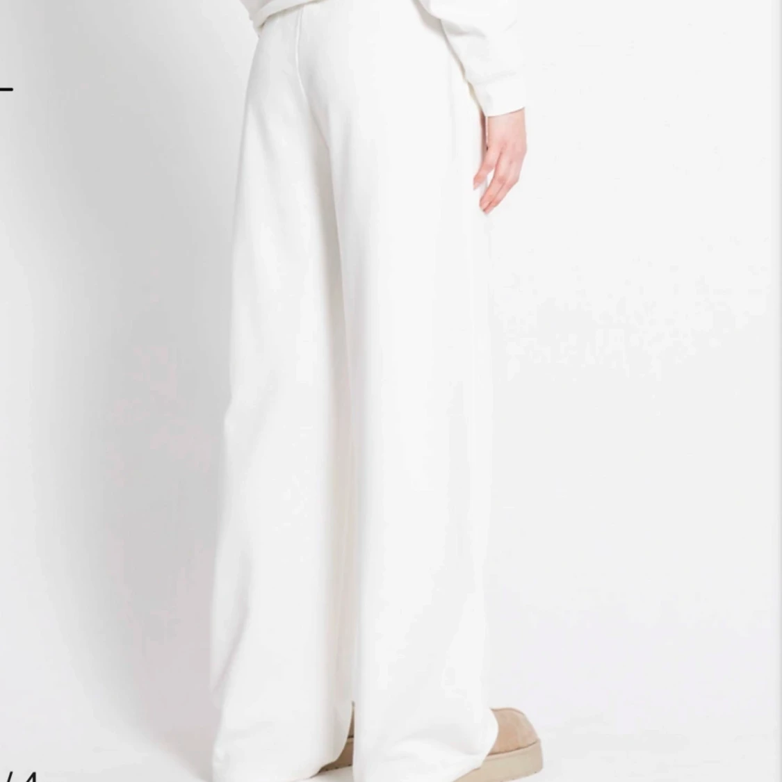 Vita mjukisbyxor med snörning - 1