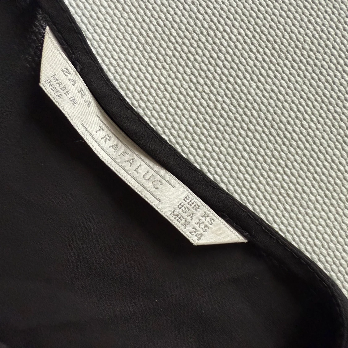 Svart klänning från Zara Trafaluc - 2