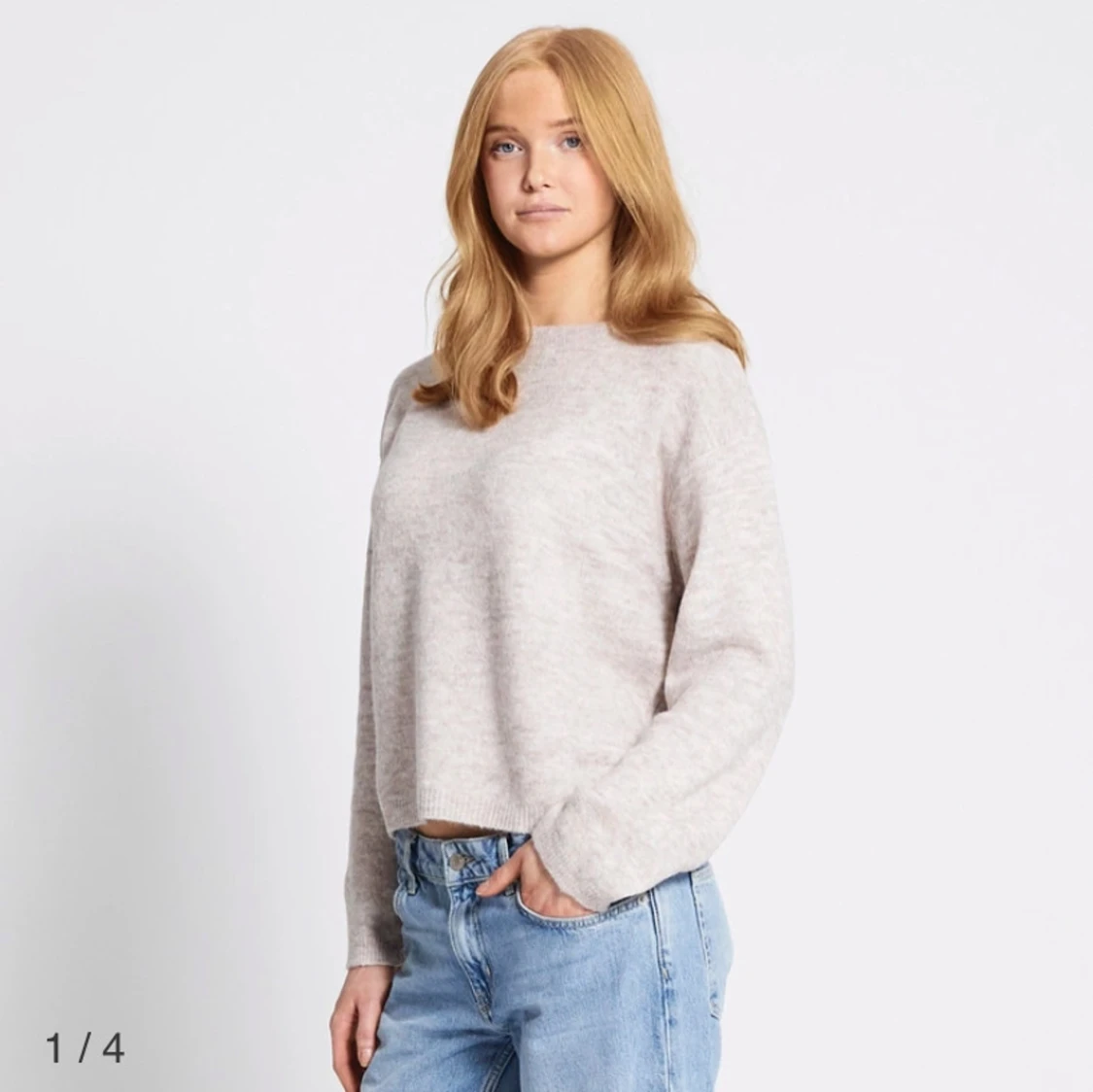 Beige stickad tröja