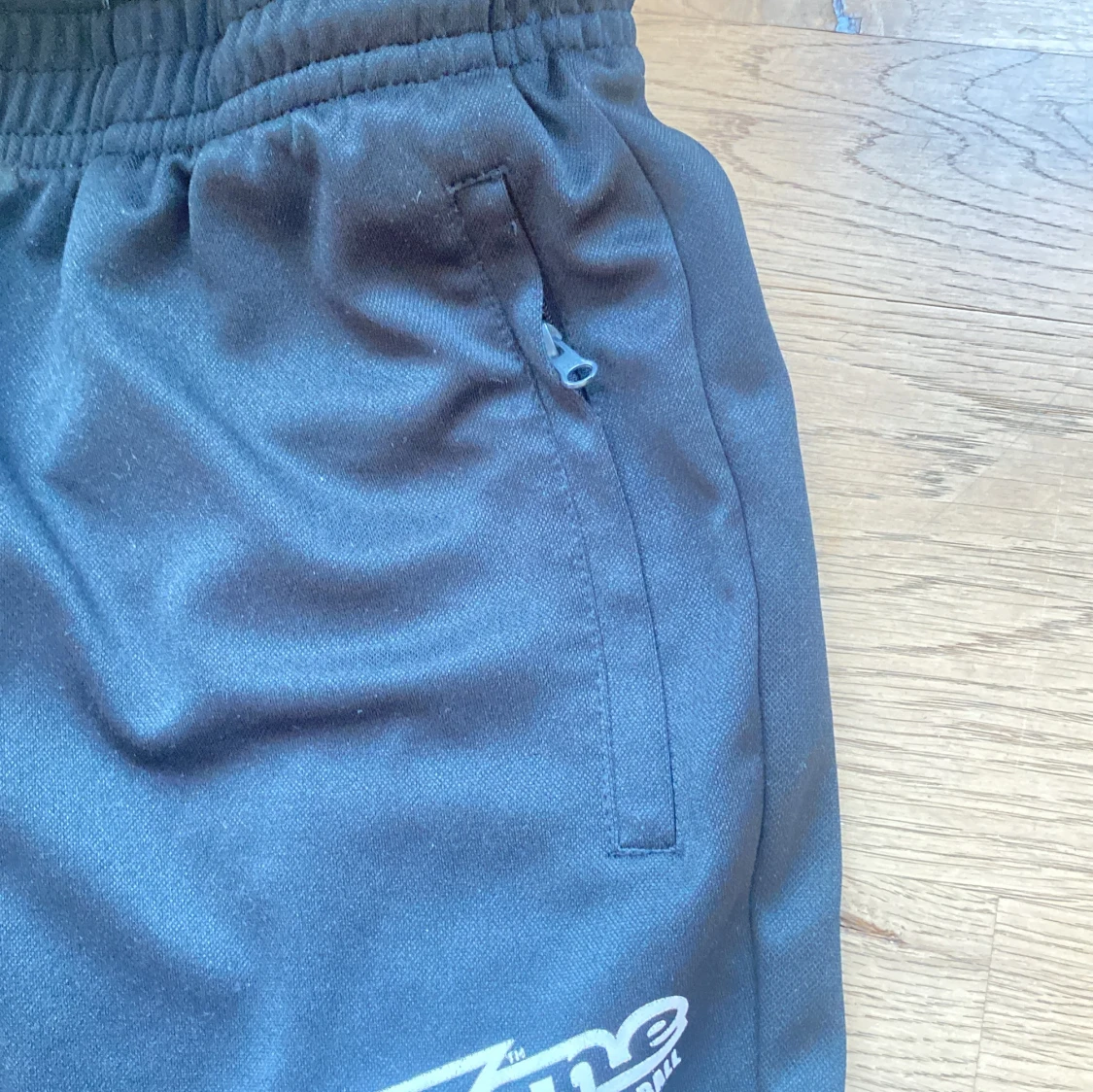 Svarta träningsbyxor från Zone Floorball - 3