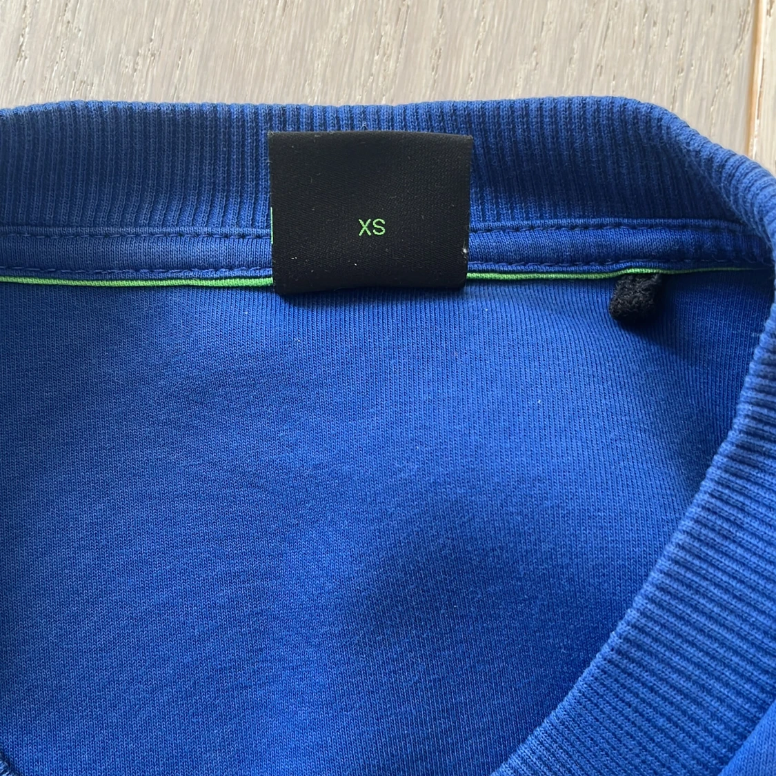 Hugo Boss tröja  - 2