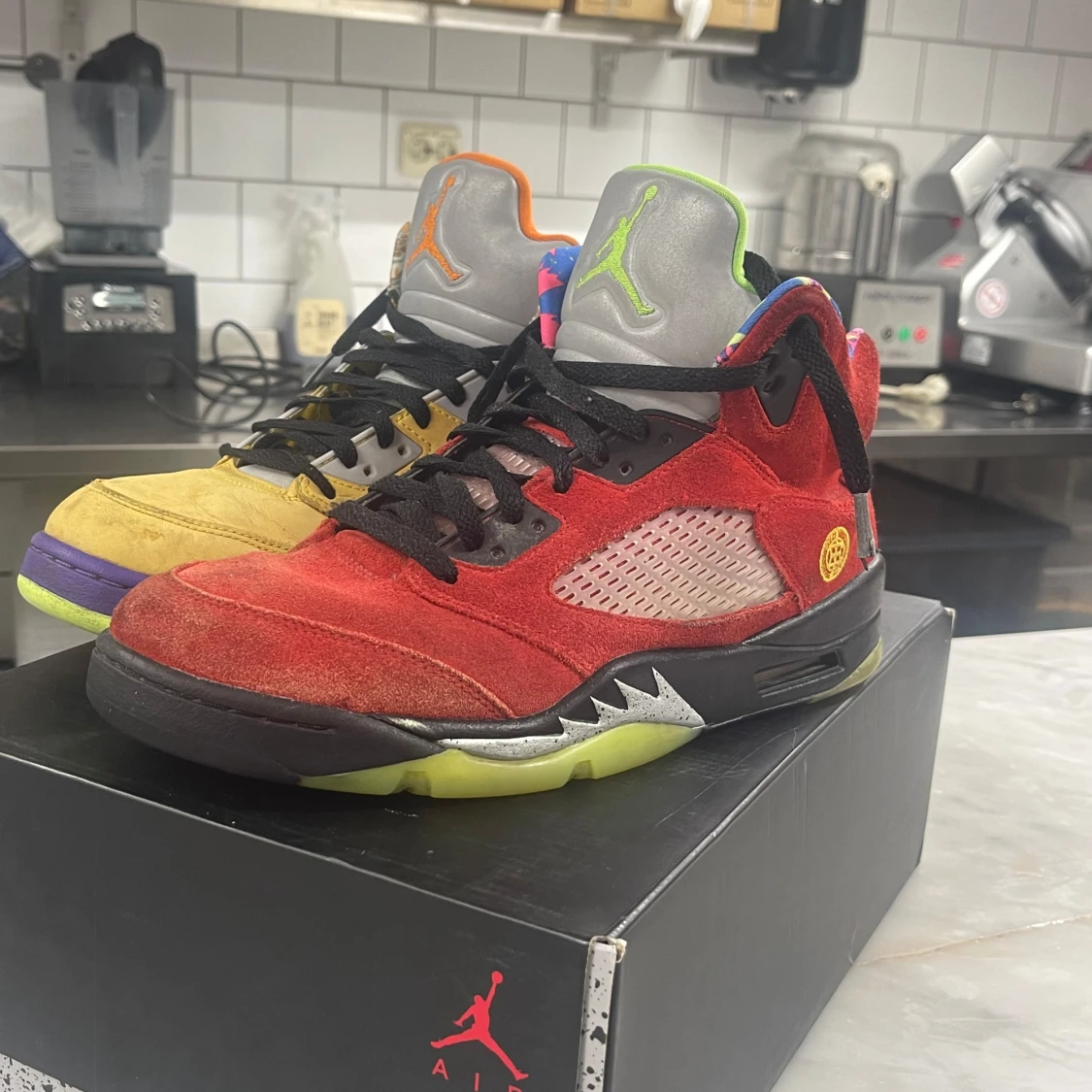 Färgglada Nike Air Jordans