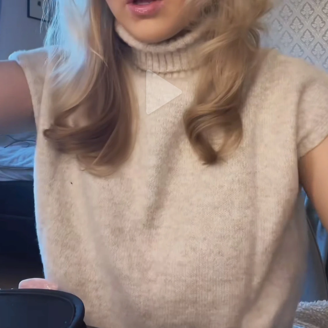 Beige ärmlös polotröja