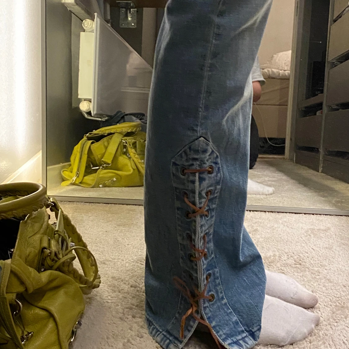 Snygga jeans med snörning - 3