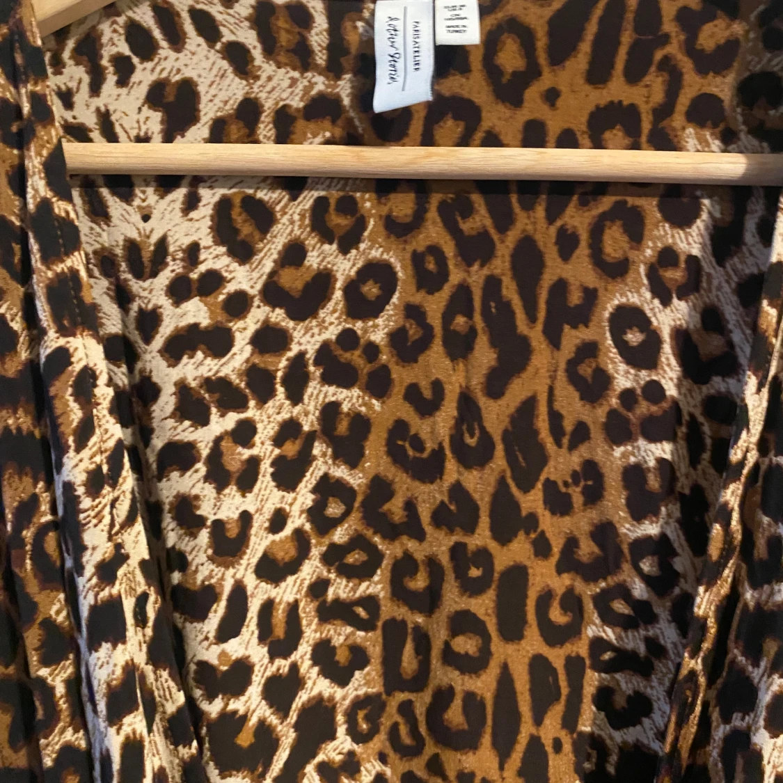 Leopardmönstrad omlottblus från Other stories  - 1