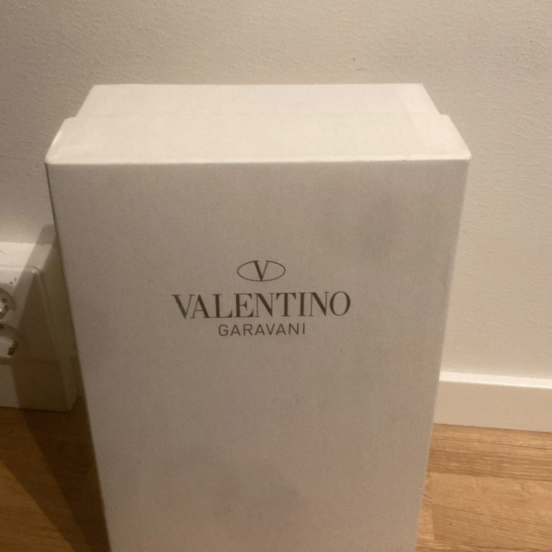 Valentino Garavani skokartong
