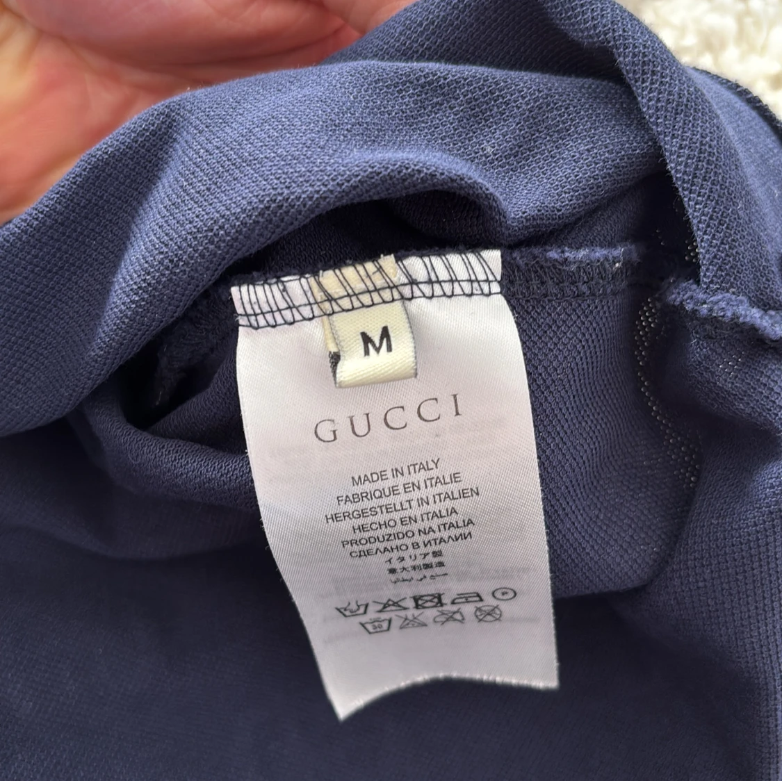 Mörkblå pikétröja från Gucci - 3