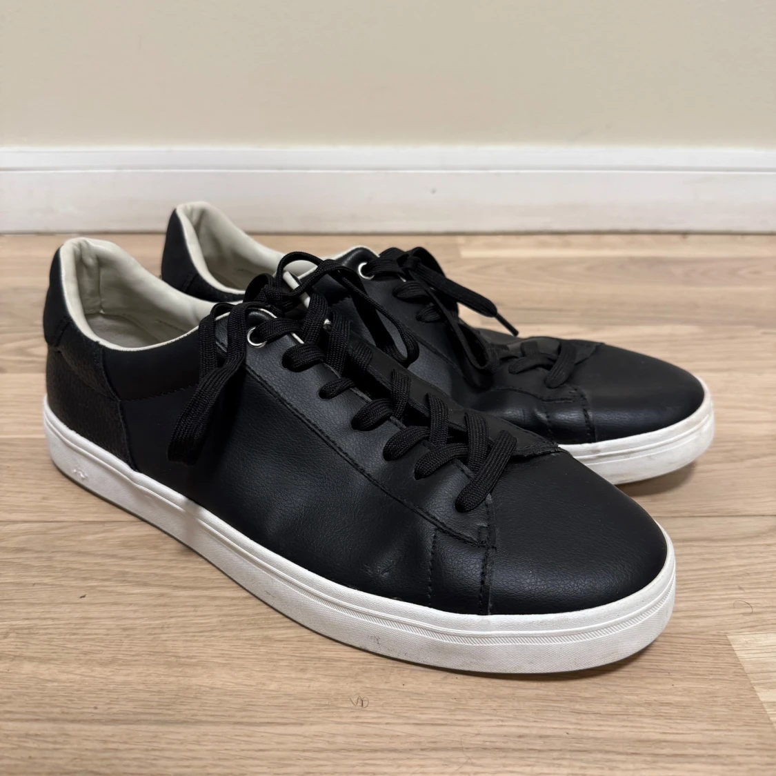 Svarta sneakers från Zara - 2