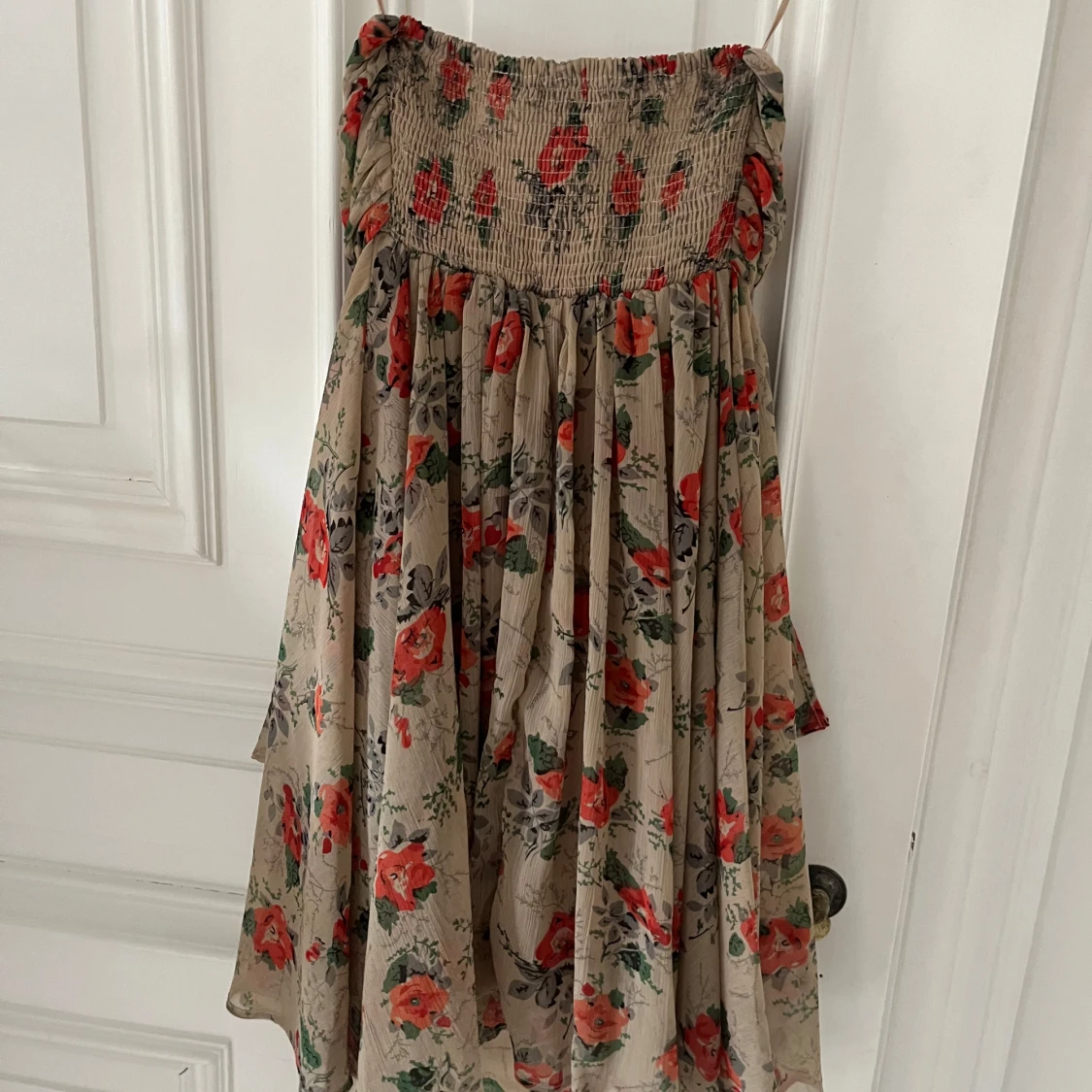 Blommig klänning från ASOS - 1