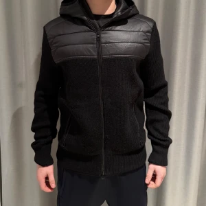 Polo Ralph lauren cardigan  - Säljer nu denna feta polo cardiganen. Nyskick! Hör av er för mer information! 