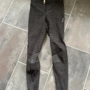 Equiline - Equiline ridbyxor strl 28