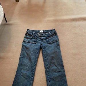 Jeans - Jätte snygga jeans som är för stora för mig och inte kommit till användning 