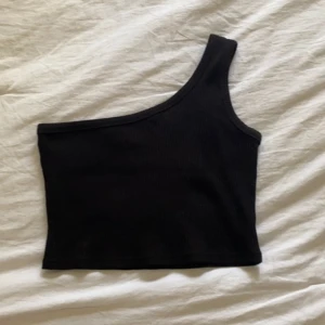 Off shoulder top - Off shoulder top