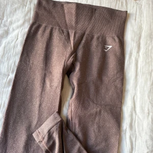 Gymshark tights - Snygga bruna tights från gymshark!